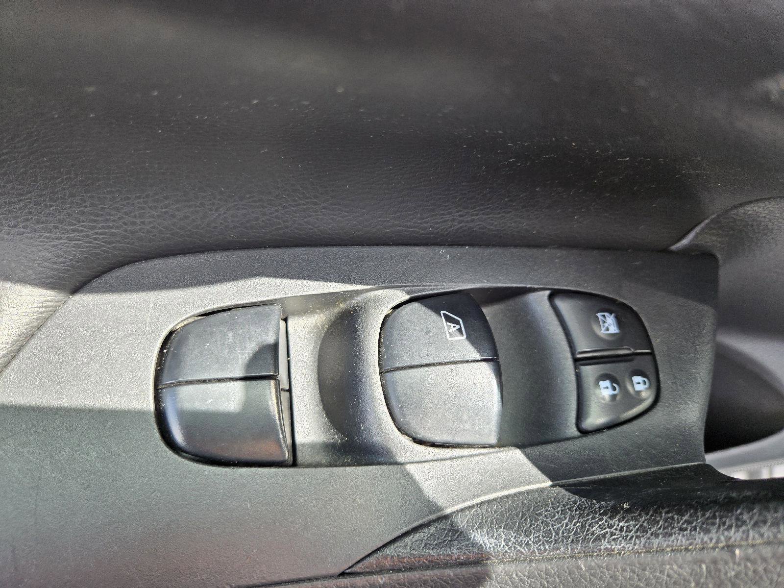 Used 2017 Nissan Altima 2.5 SV image 15