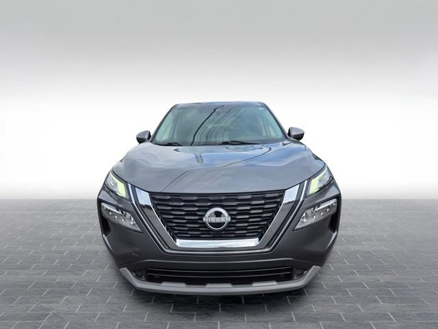 Used 2023 Nissan Rogue SV FWD image 2