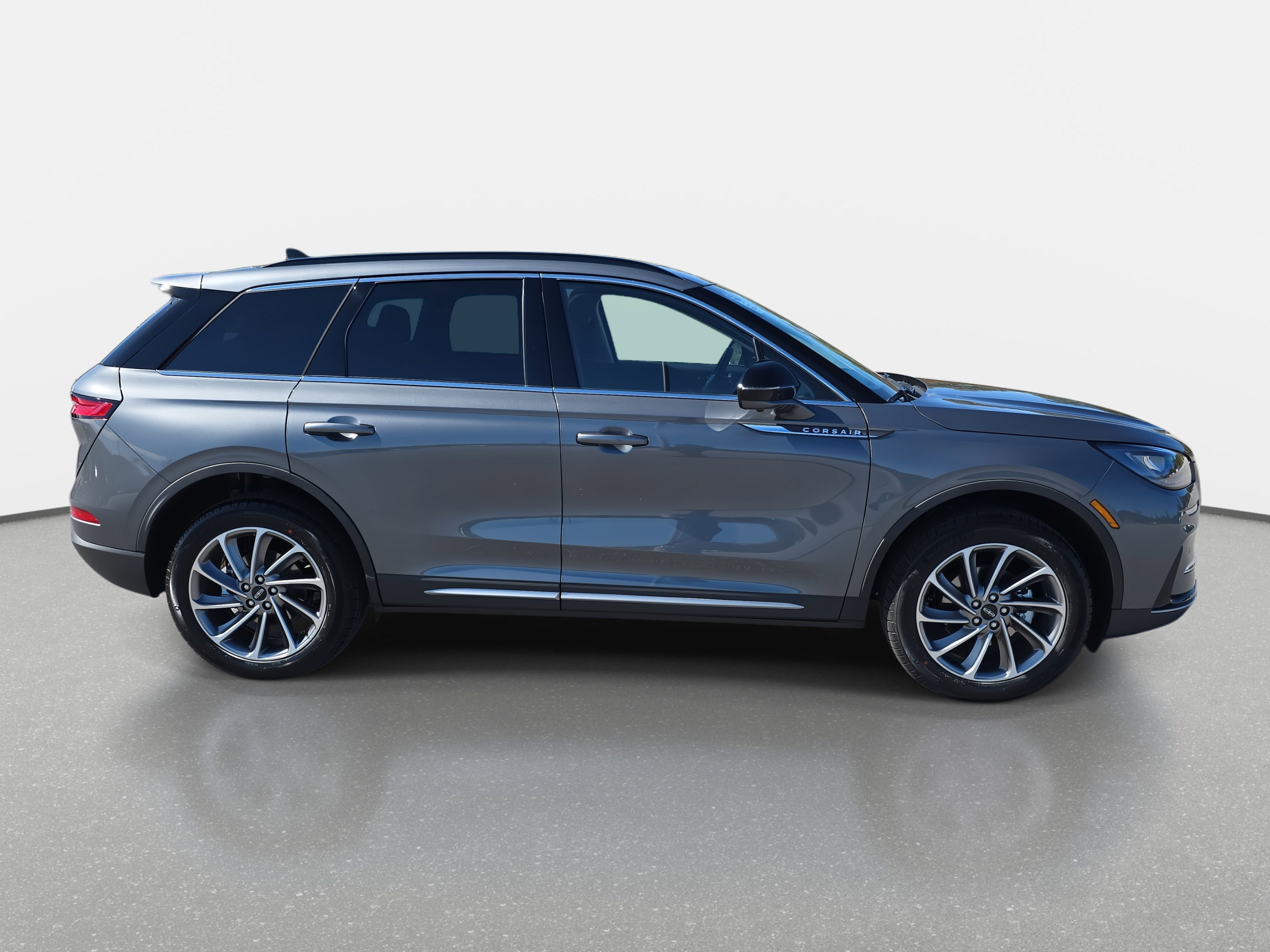 New 2026 Lincoln Corsair Premiere image 4