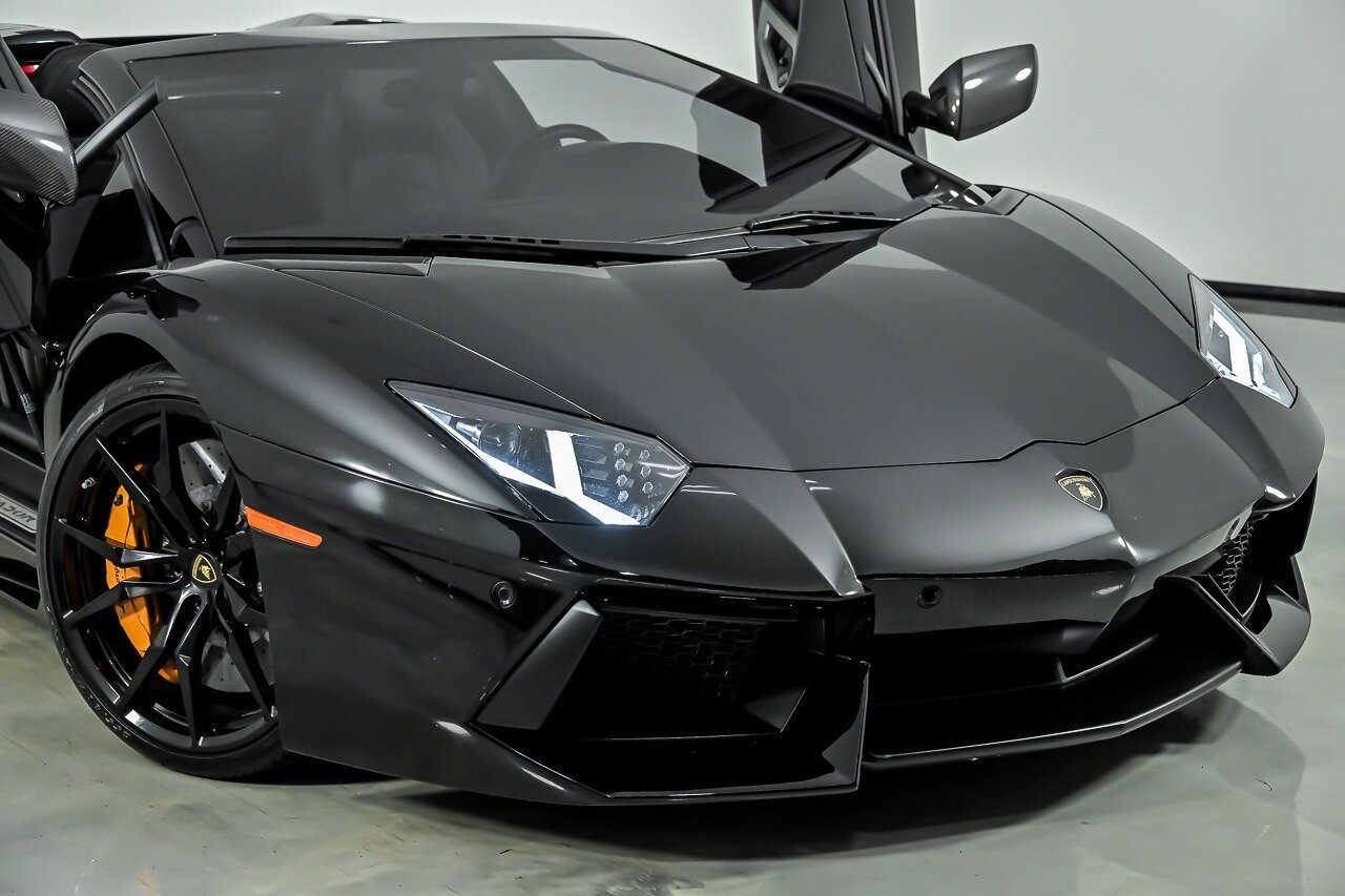 Used 2014 Lamborghini Aventador LP 700-4 AWD/4WD image 3