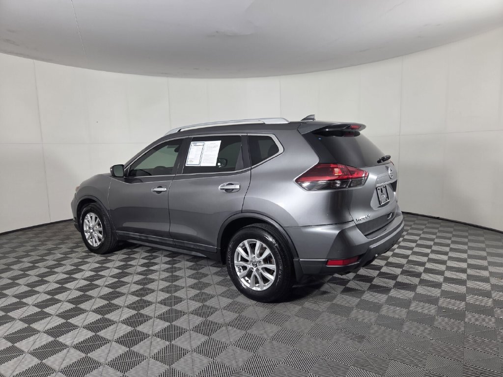Used 2020 Nissan Rogue S w/ Special Edition Package FWD image 8