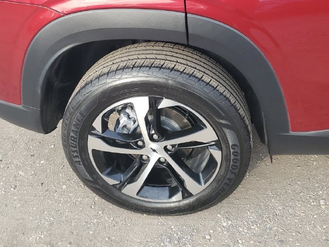 Certified 2024 Chevrolet Trax RS w/ Driver Confidence Package FWD image 5