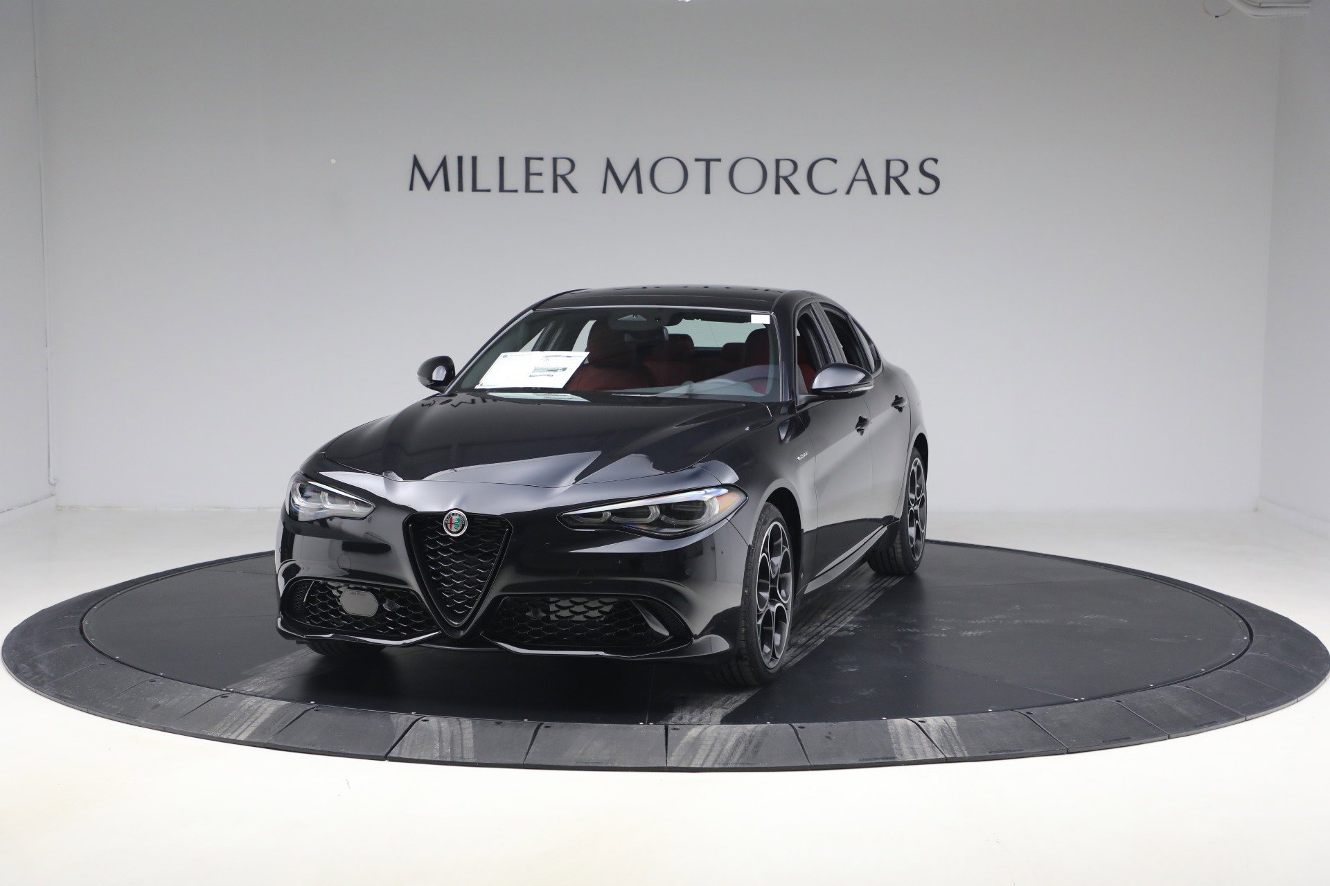 New 2026 Alfa Romeo Giulia AWD image 2