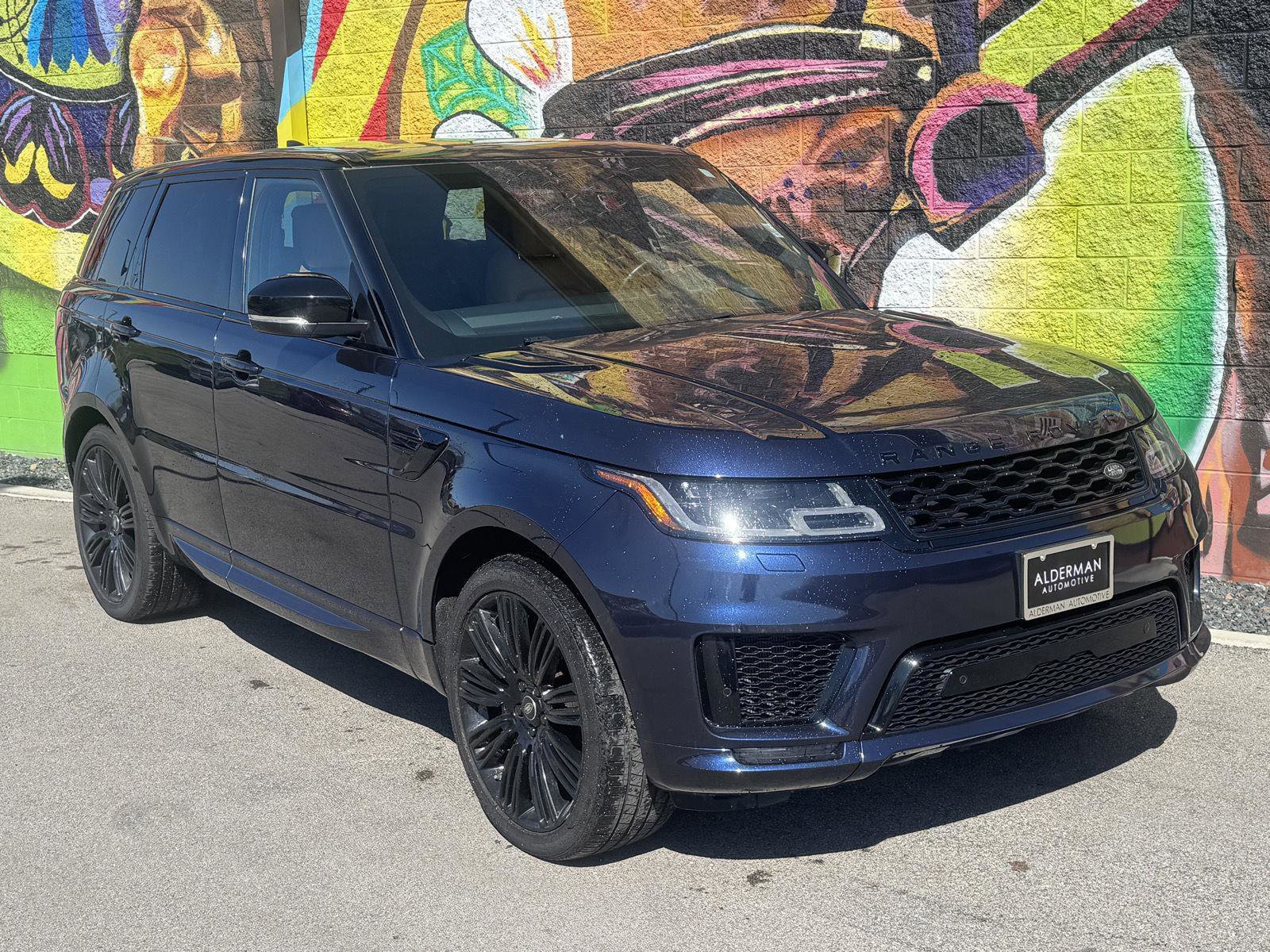 Used 2019 Land Rover Range Rover Sport Supercharged image 2