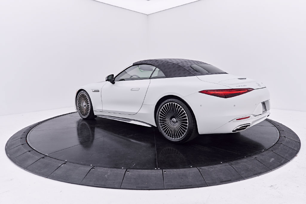 Used 2026 Mercedes-Benz Maybach SL 680 image 10