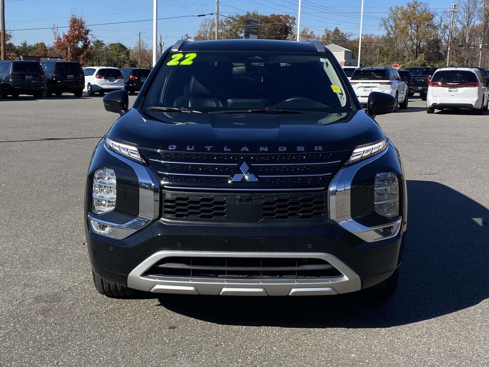 Used 2022 Mitsubishi Outlander SEL video 2