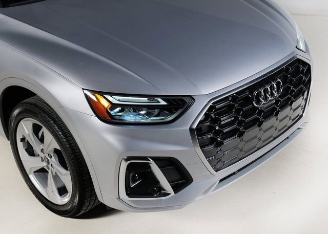 Certified 2022 Audi Q5 2.0T Premium Plus w/ Premium Plus Package image 29