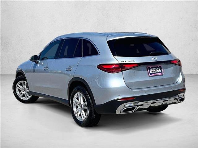 Used 2025 Mercedes-Benz GLC 300 image 12