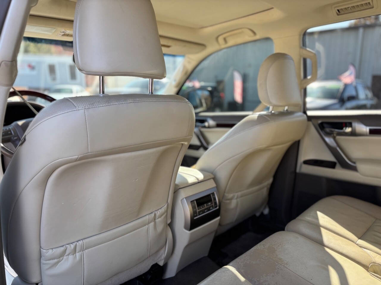 Used 2016 Lexus GX 460 Base AWD 4dr SUV image 22