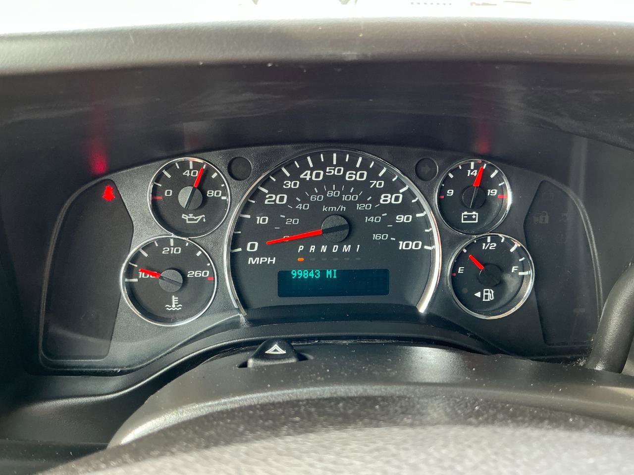 Used 2016 Chevrolet Express 2500 image 12