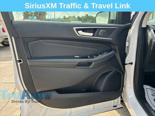 Used 2017 Ford Edge Titanium w/ Technology Package AWD/4WD image 20