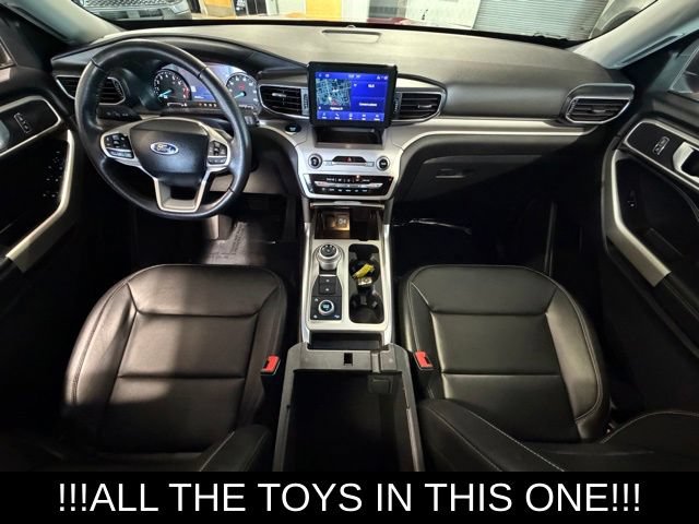 Used 2024 Ford Explorer XLT w/ Equipment Group 202A AWD/4WD image 20