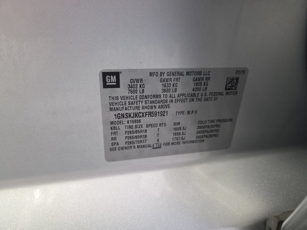 Used 2015 Chevrolet Suburban LT AWD/4WD image 32