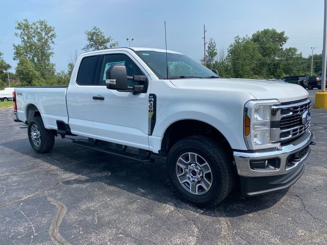 New 2025 Ford F350 XLT w/ 360-Degree Camera Package image 7