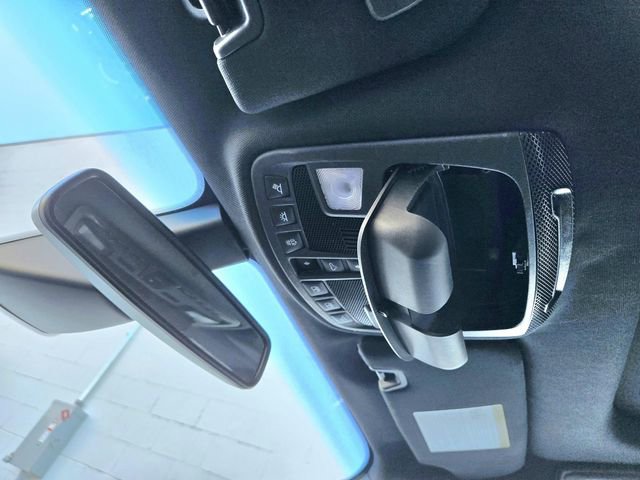 Used 2018 Lincoln Continental Select w/ Continental Climate Package image 27