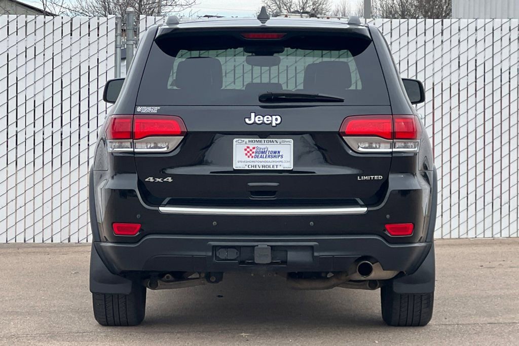 Used 2022 Jeep Grand Cherokee Limited w/ Trailer Tow Group IV image 5