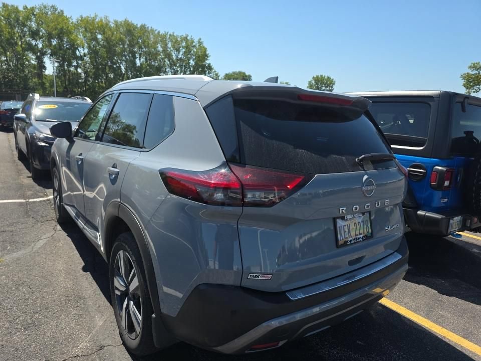 Certified 2023 Nissan Rogue SL w/ SL Premium Package AWD/4WD image 6