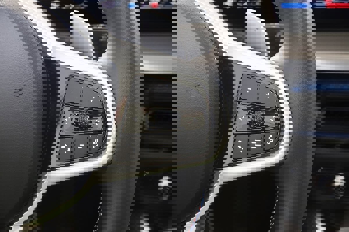 Used 2025 BMW M240i Coupe image 46