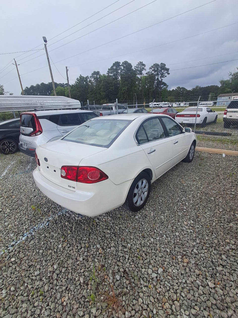 Used 2007 Kia Optima EX FWD image 4