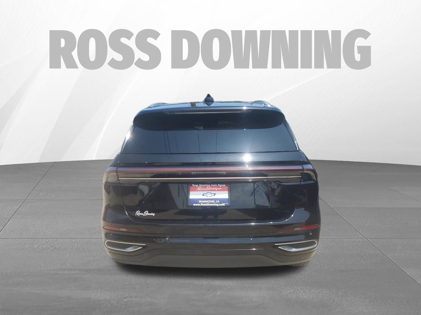 Used 2024 Lincoln Nautilus Reserve w/ Equipment Group 202A AWD/4WD image 5
