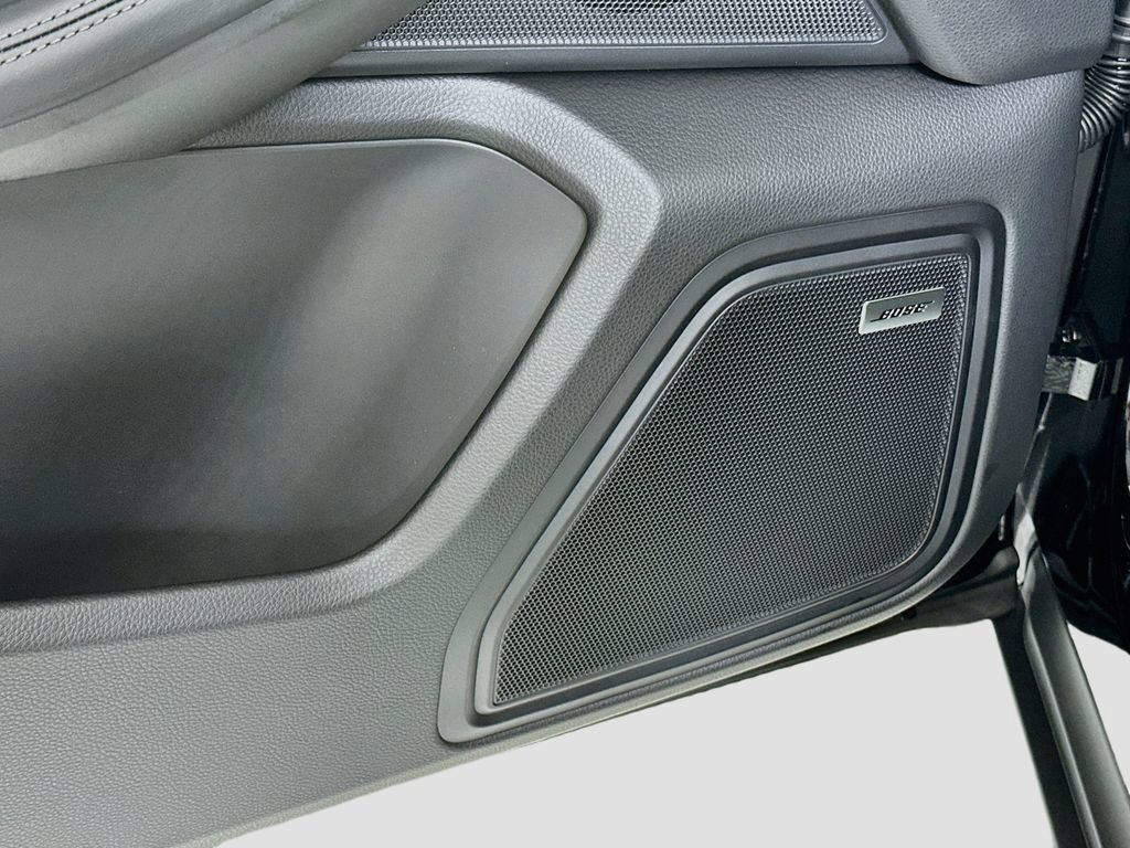 New 2026 Porsche Macan AWD/4WD image 21