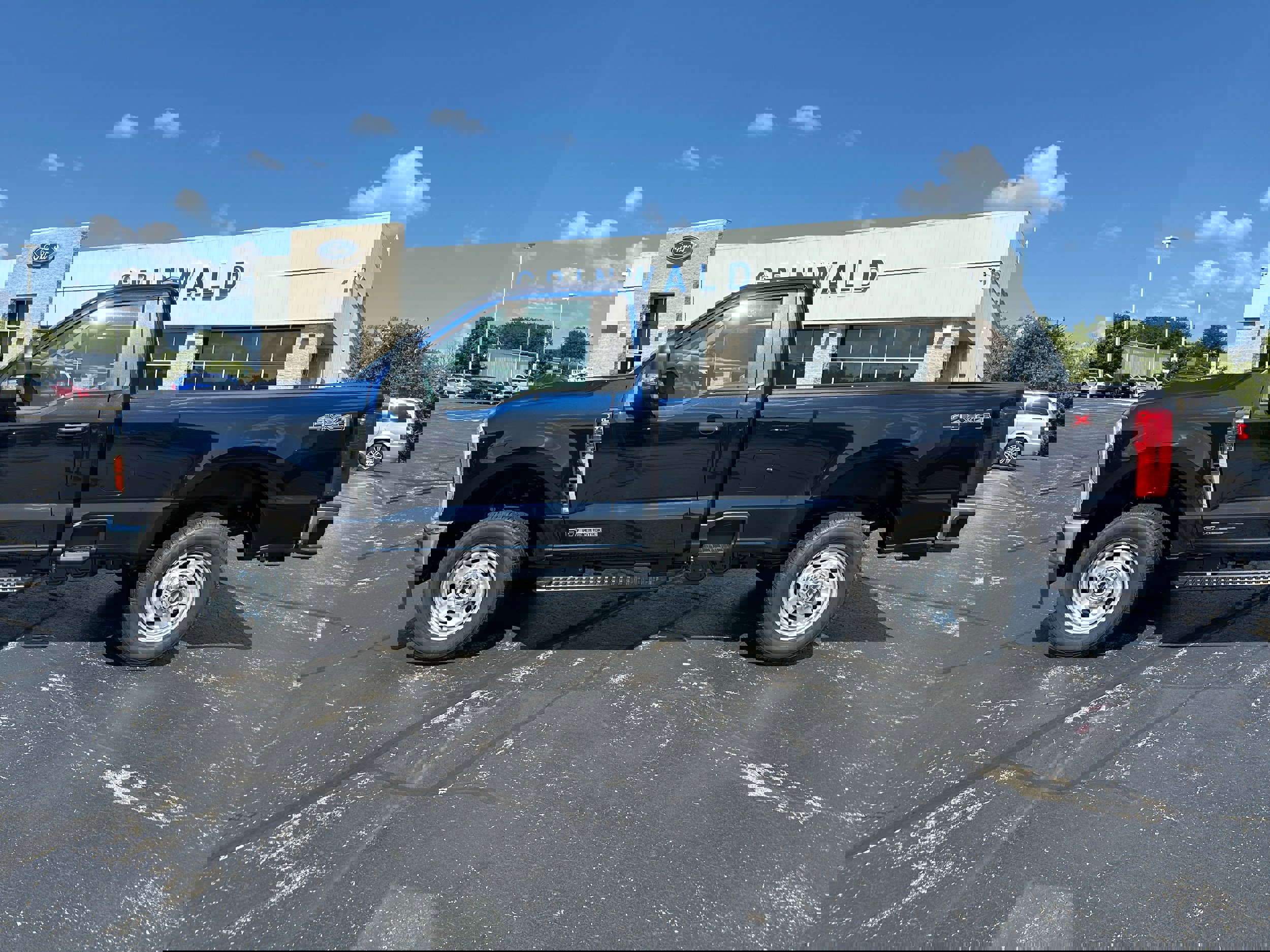 New 2025 Ford F350 XL w/ XL Driver Assist Package image 4
