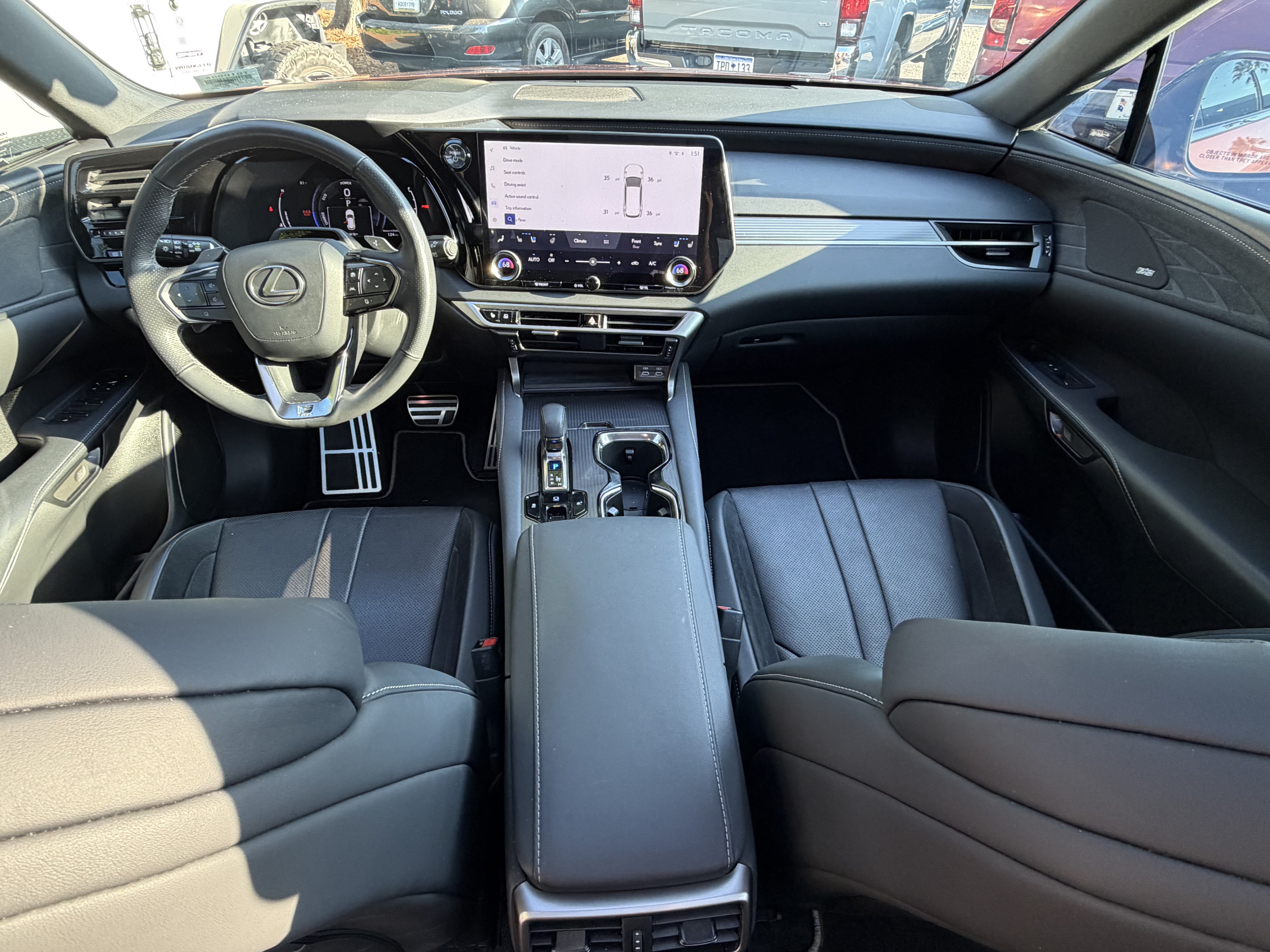 Used 2024 Lexus RX 500h F Sport w/ Convenience Package AWD/4WD image 34