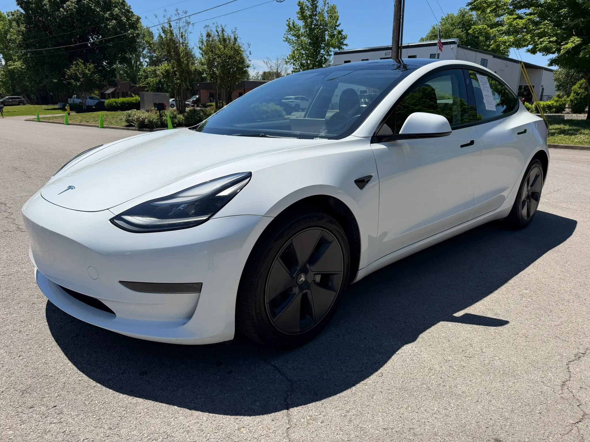 Used 2023 Tesla Model 3 Standard Range RWD image 9