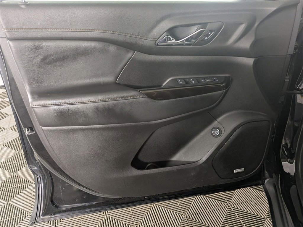 Used 2023 GMC Acadia AT4 w/ Trailering Package image 12