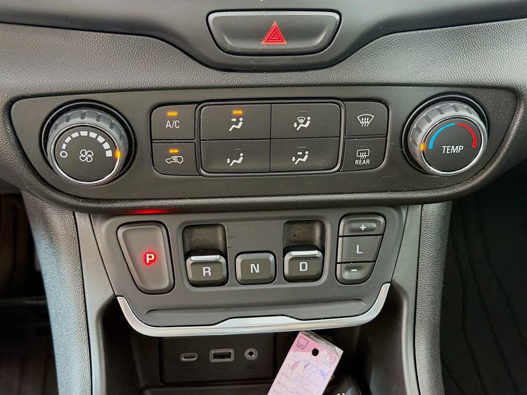 Used 2018 GMC Terrain SLE FWD image 31