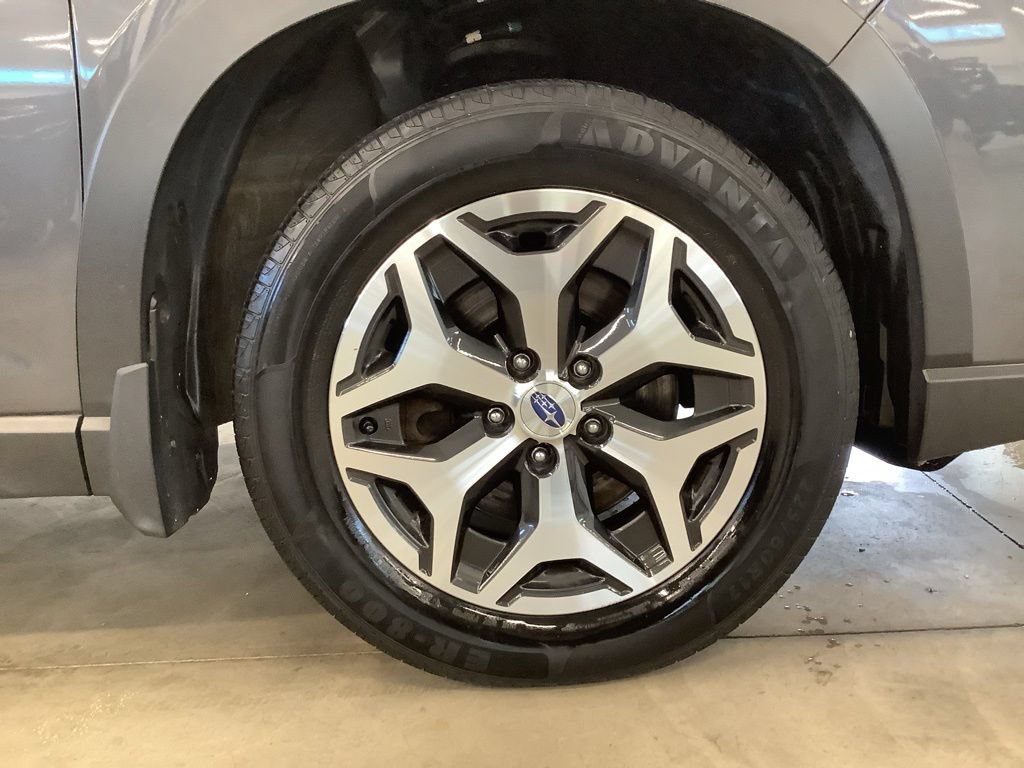 Used 2021 Subaru Forester Premium AWD/4WD image 25