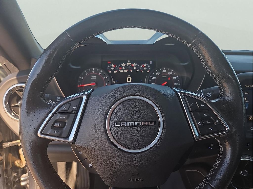 Used 2023 Chevrolet Camaro LT RWD image 13