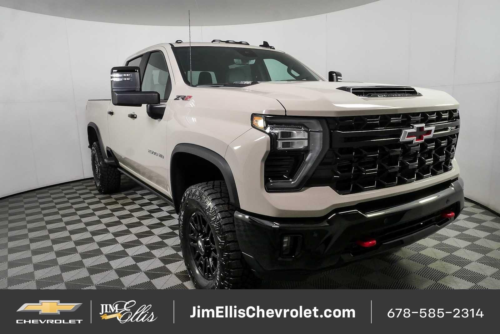 New 2026 Chevrolet Silverado 2500 ZR2 AWD/4WD video 1