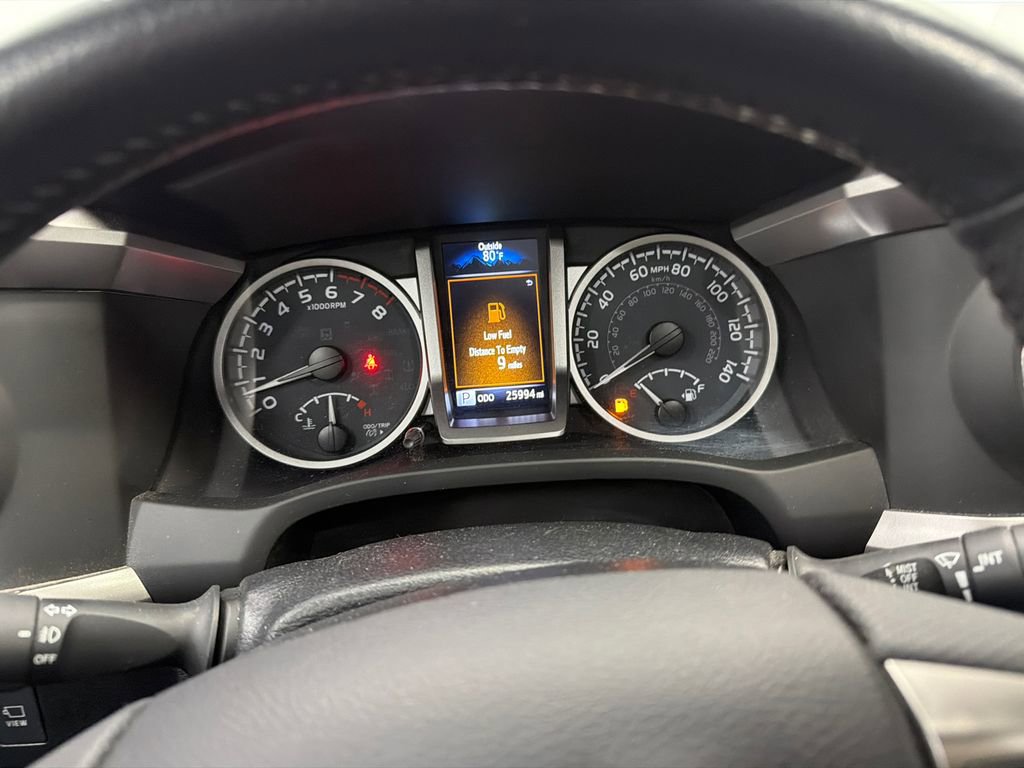 Used 2022 Toyota Tacoma Limited AWD/4WD image 28