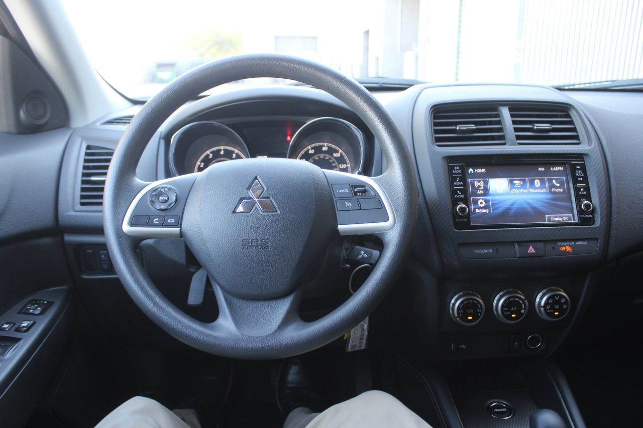 Used 2024 Mitsubishi Outlander Sport ES AWD/4WD image 37