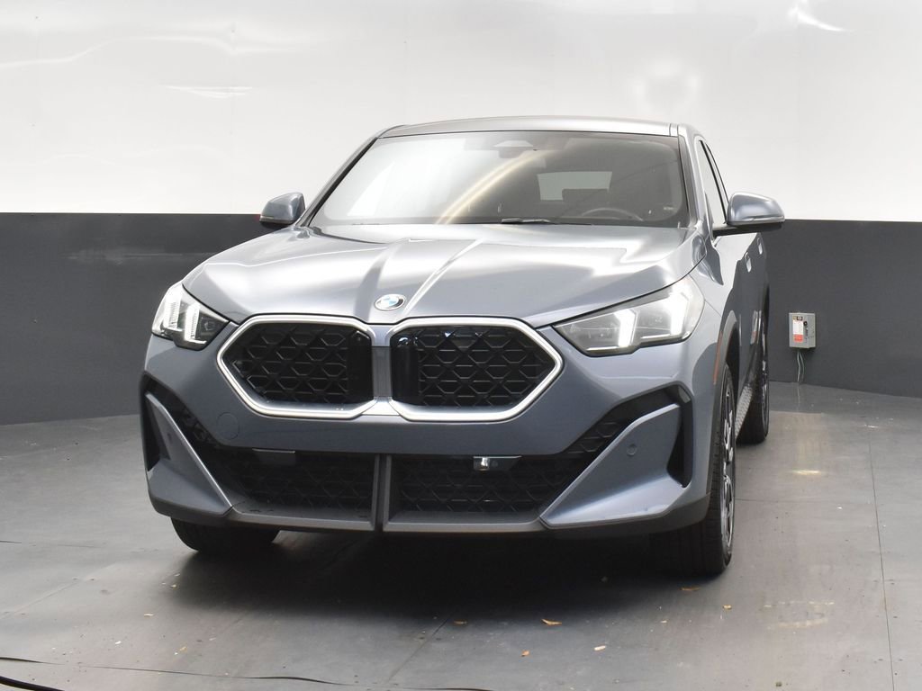 Used 2025 BMW X2 xDrive28i image 10