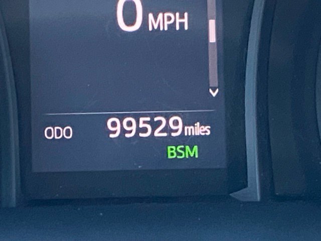 Used 2018 Toyota Camry SE w/ Moonroof Package FWD image 22