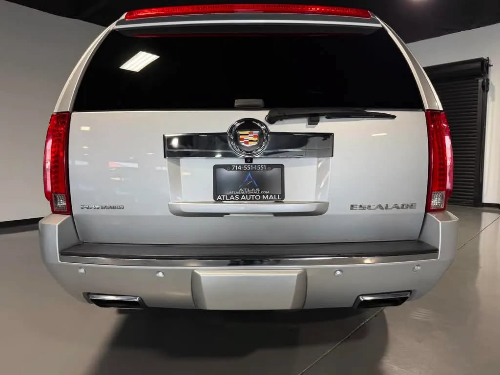 Used 2013 Cadillac Escalade ESV Platinum AWD/4WD image 5