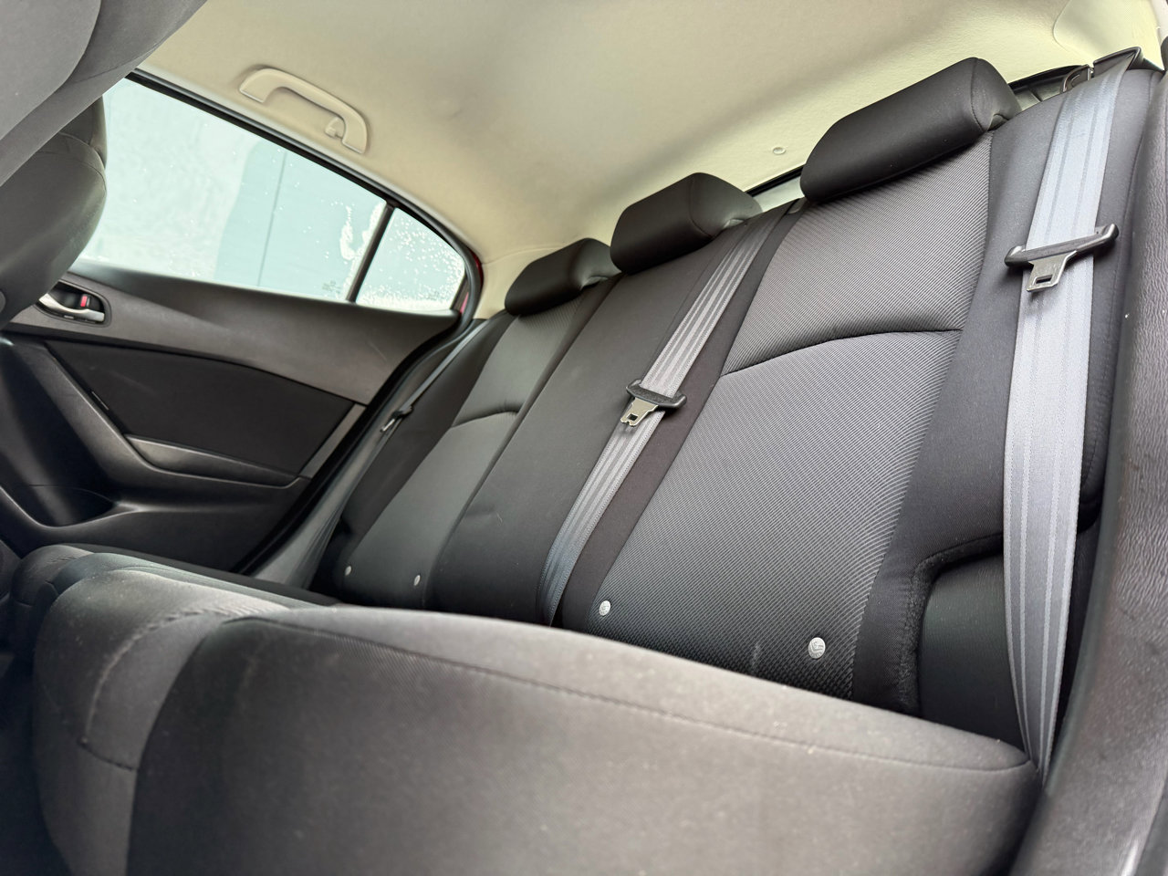 Used 2017 MAZDA MAZDA3 Sport image 9