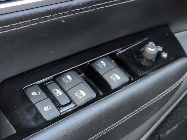 Certified 2022 Jeep Wagoneer Series III w/ Premium Group I image 27