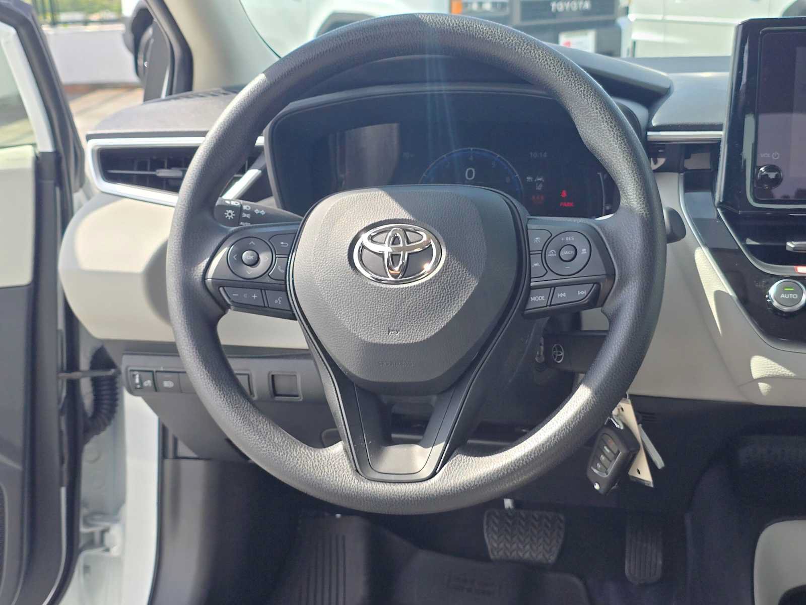 Used 2026 Toyota Corolla LE FWD image 19