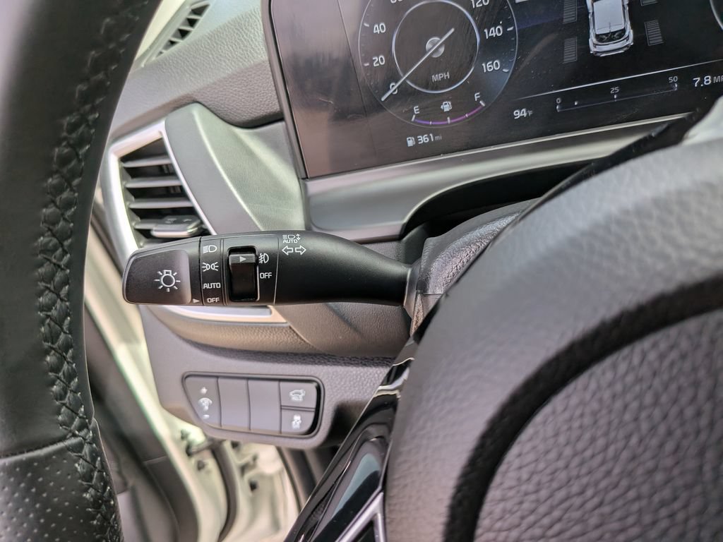Certified 2026 Kia Seltos SX AWD/4WD image 35
