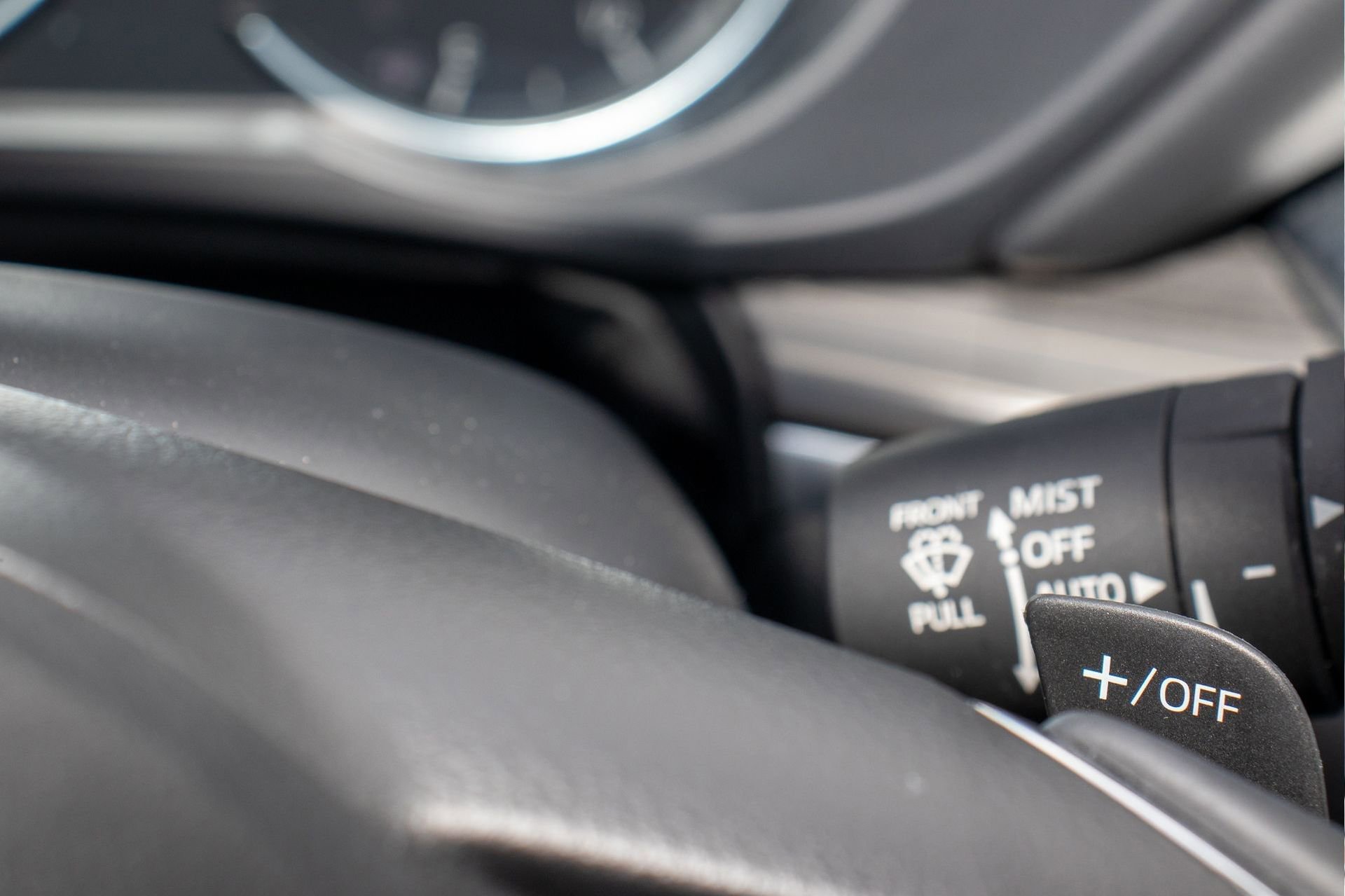 Used 2023 MAZDA CX-5 AWD 2.5 S w/ Premium Package image 29