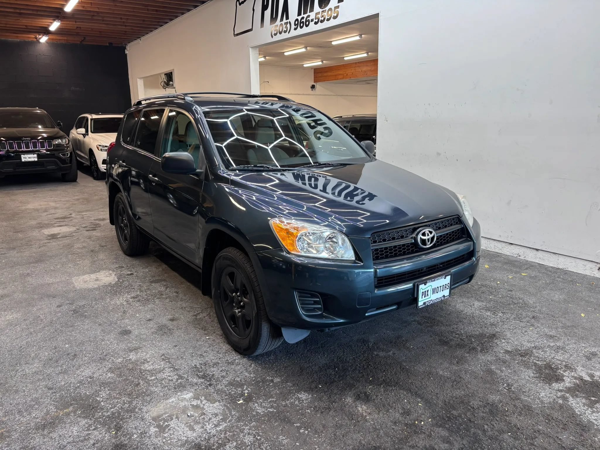Used 2011 Toyota RAV4 4WD w/ Base L4 Extra Value Pkg image 2
