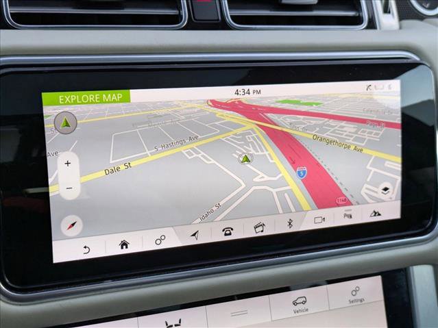 Used 2020 Land Rover Range Rover HSE image 15