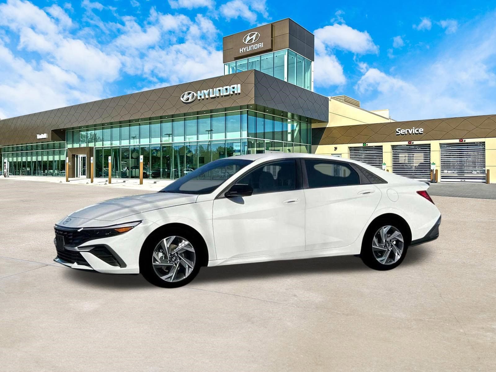 Used 2025 Hyundai Elantra Sport FWD image 2