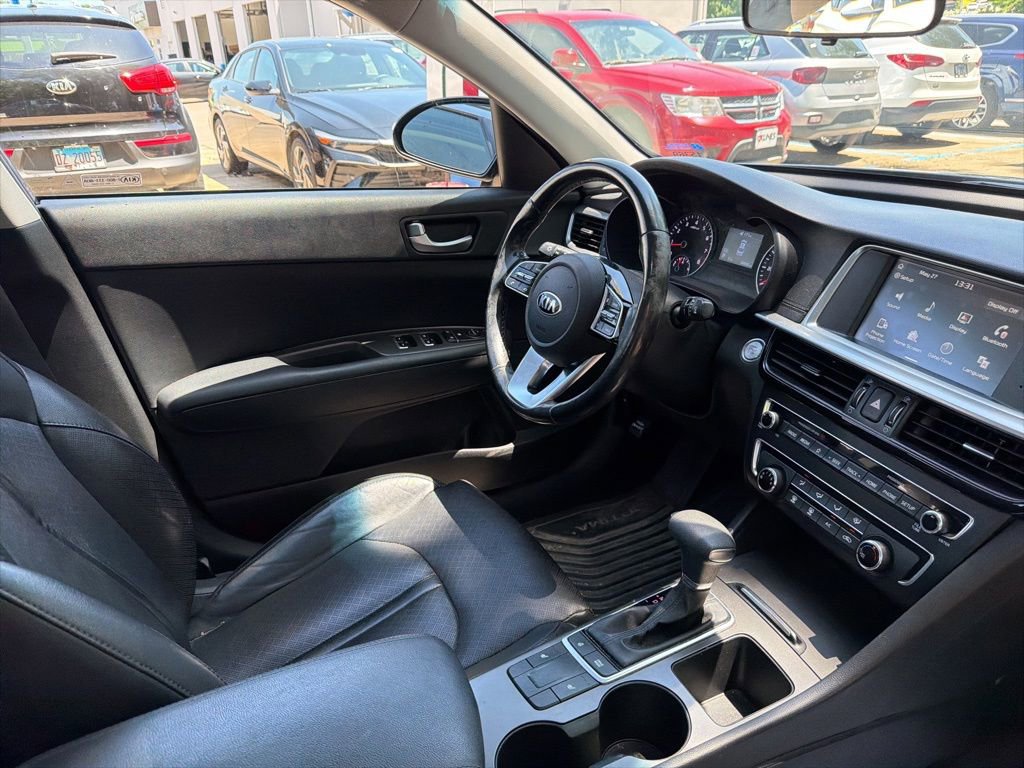 Used 2020 Kia Optima SE FWD image 12