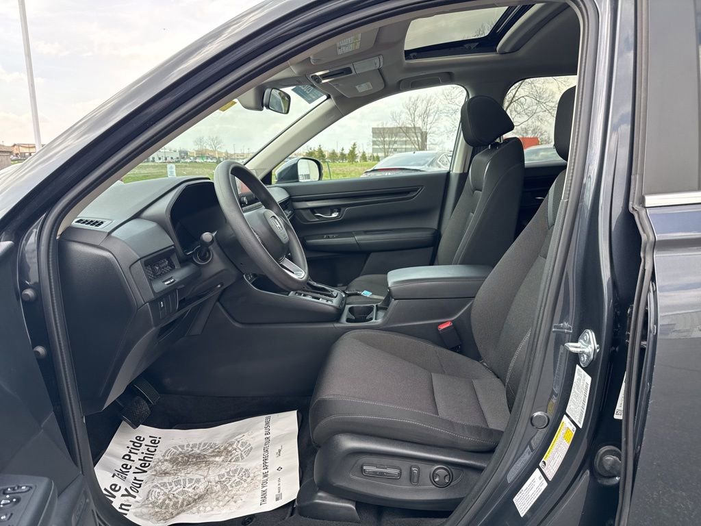 Certified 2025 Honda CR-V EX image 31