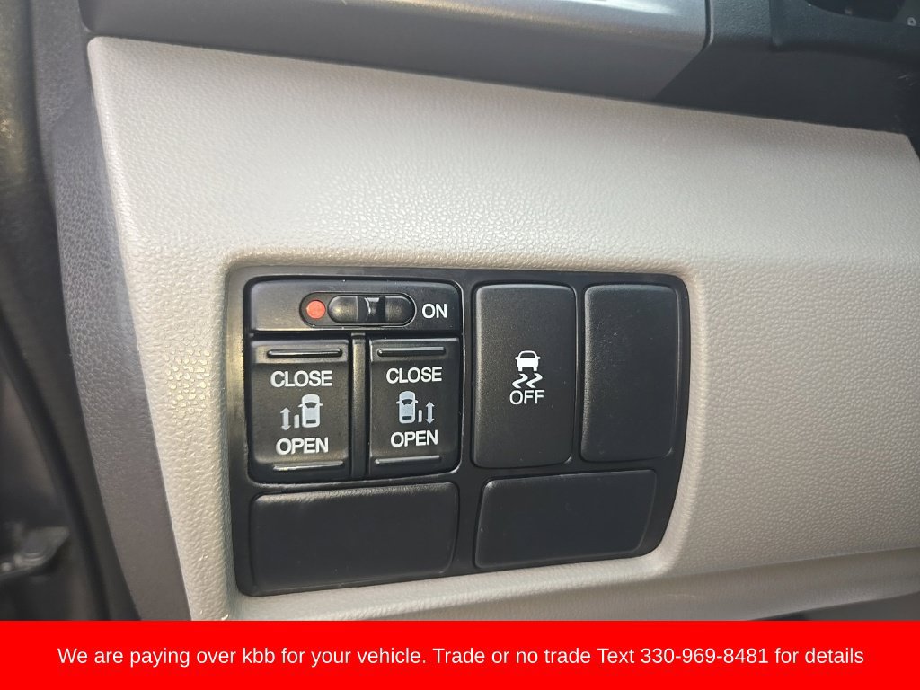 Used 2011 Honda Odyssey EX image 12