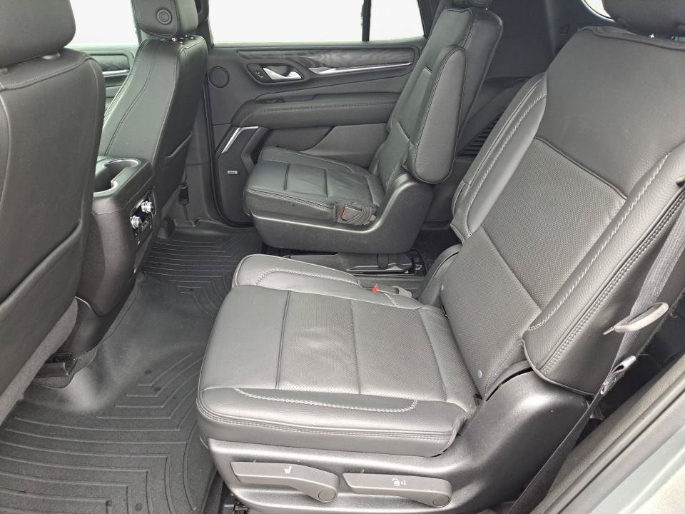 Used 2022 GMC Yukon Denali AWD/4WD image 12